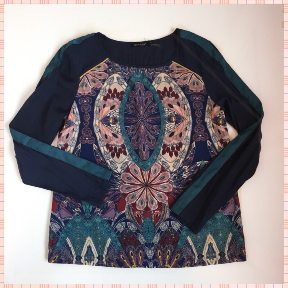 COLOR BLOCK Scarf Print Silky Feather Design Top